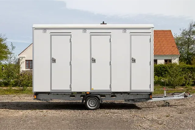 restroom trailer remtal
